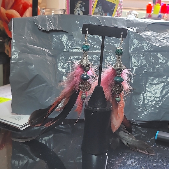 Pierced Feather Earrings - Picture 3 of 3